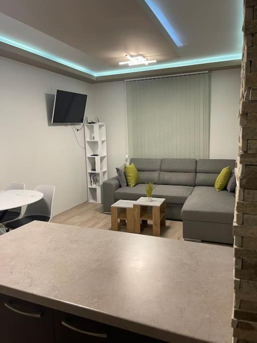 Breeze Apartment Burgas Екстер'єр фото